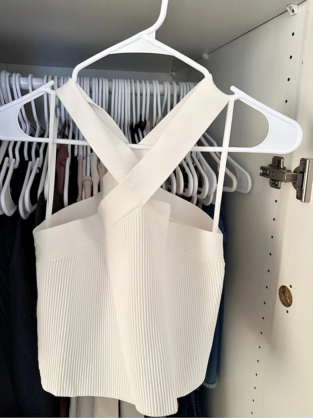 Aritzia Ribbed Cross-Back Tank in White Like New